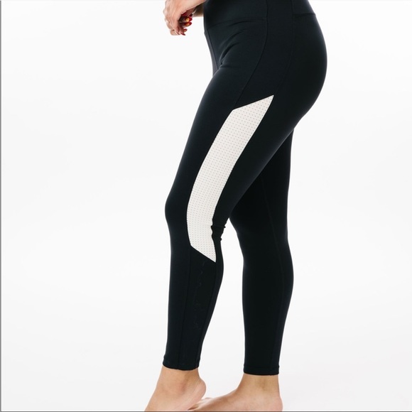 Zyia Active Black Primo Mesh Hi-Rise 7/8 24” Leggings. Size 8-10. NWT - Picture 11 of 14